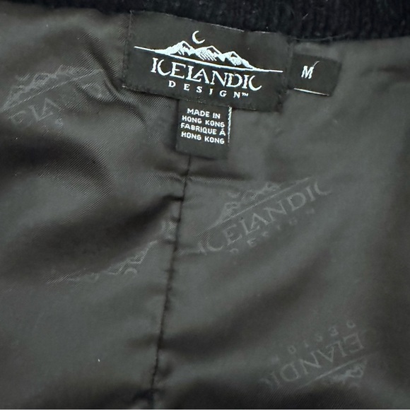 Vintage Icelandic Design Lined Sweater with Frog Fasteners - Picture 14 of 15